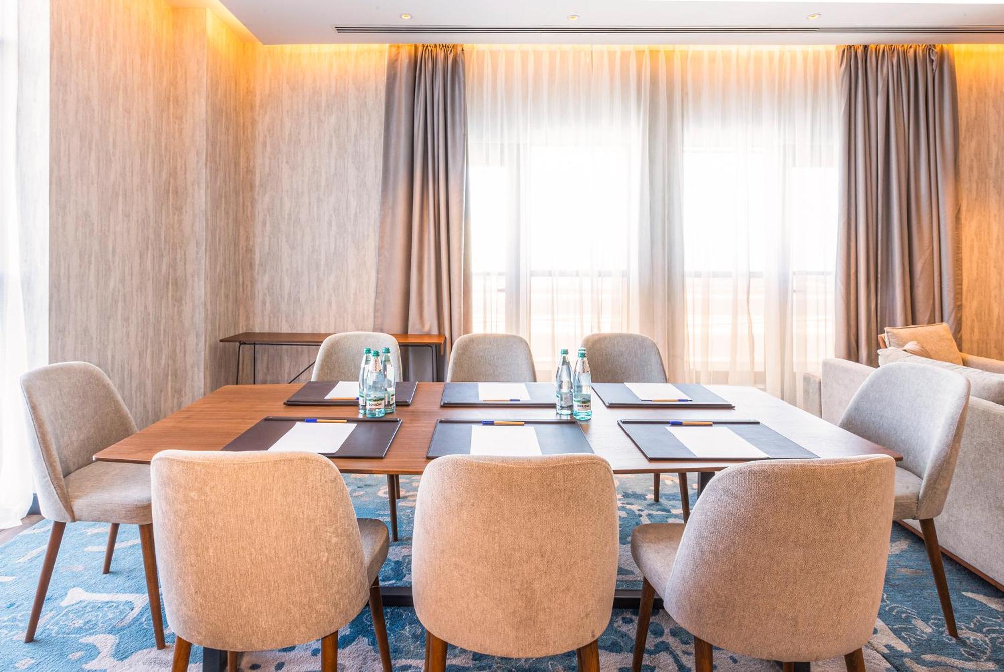 Hilton Garden Inn Samarkand Afrosiyob Екстер'єр фото