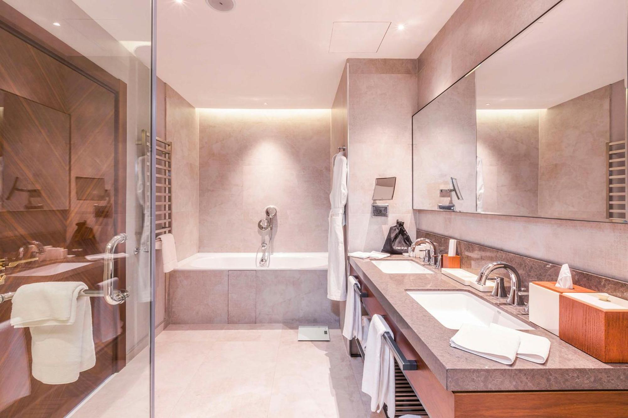 Hilton Garden Inn Samarkand Afrosiyob Екстер'єр фото